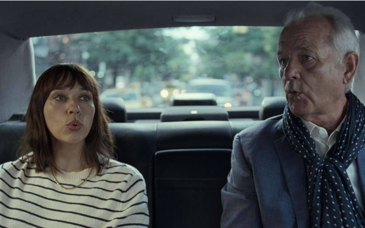 Laura und Felix im Taxi.