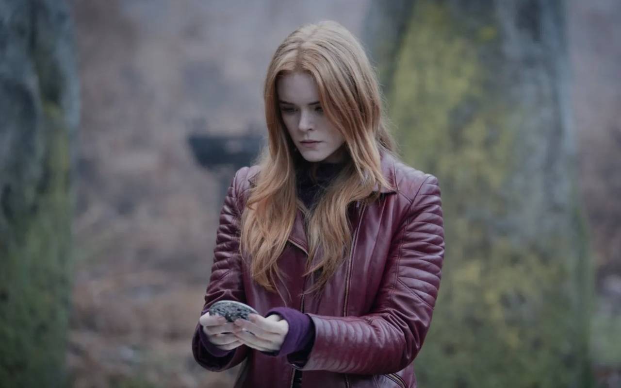 Bloom macht Bekanntschaft mit ihren Fähigkeiten.