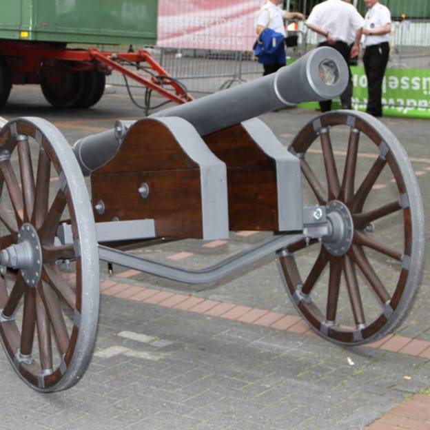 Eine Kanone der Gesellschaft Artillerie Corps Oberbilk.
