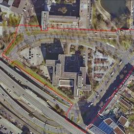 Ein Luftbild zeigt das Düsseldorfer Regierungsviertel. Rot umrandet ist der Bereich, der umgebaut werden soll.