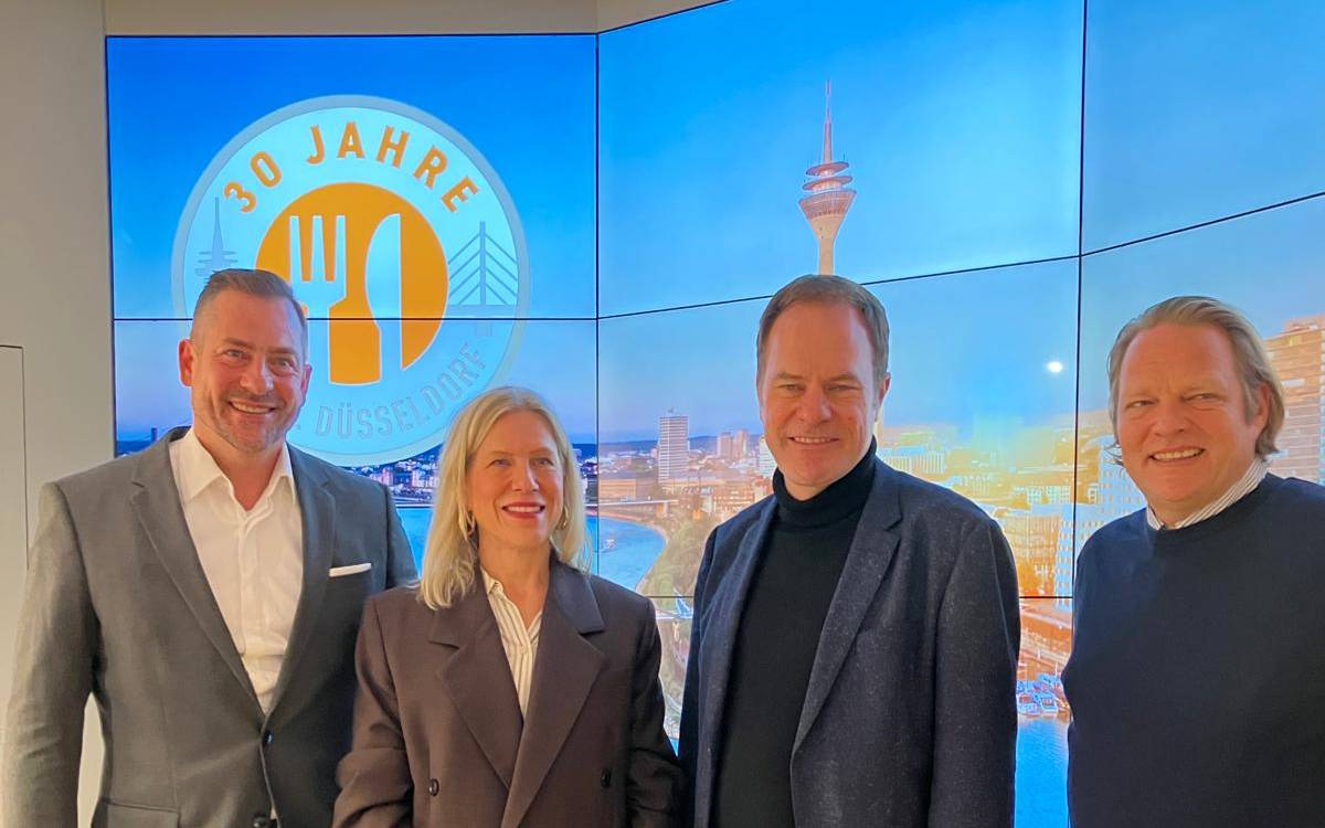 Jubiläum der Düsseldorfer Tafel. Mit Björn Freitag, OB Stephan Keller, Tafelvorsitzende Eva Fischer und METRO CEO Steffen Greubel