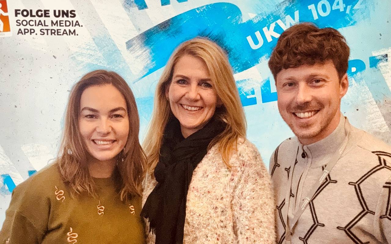 Claudia Monréal mit ihren Gästen Renata und Valentin Lusin.