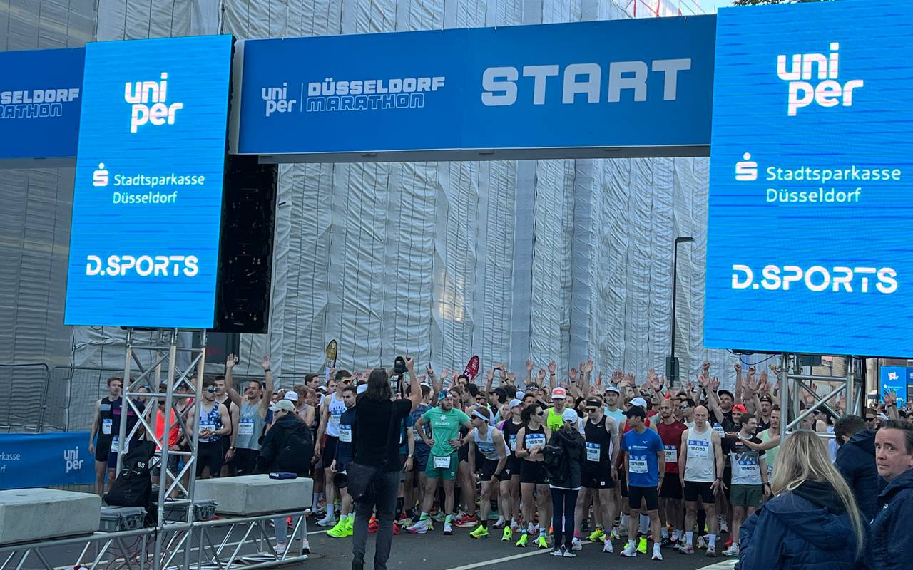Startbereich beim großen Düsseldorf Marathon.