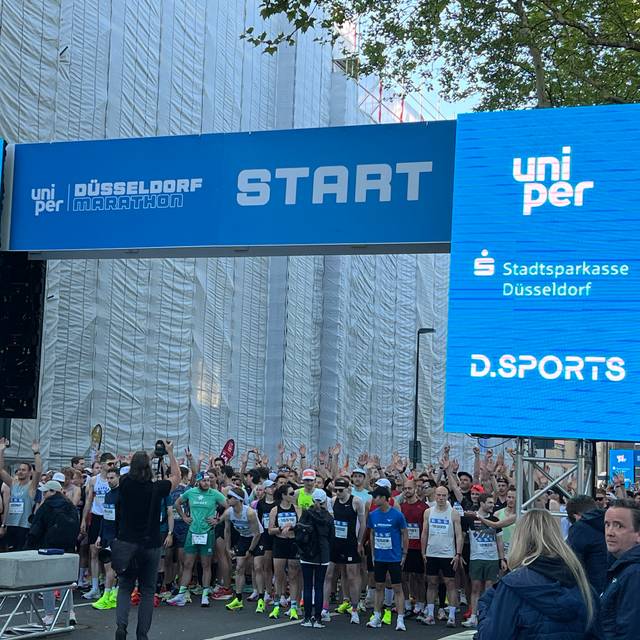 Startbereich beim großen Düsseldorf Marathon.