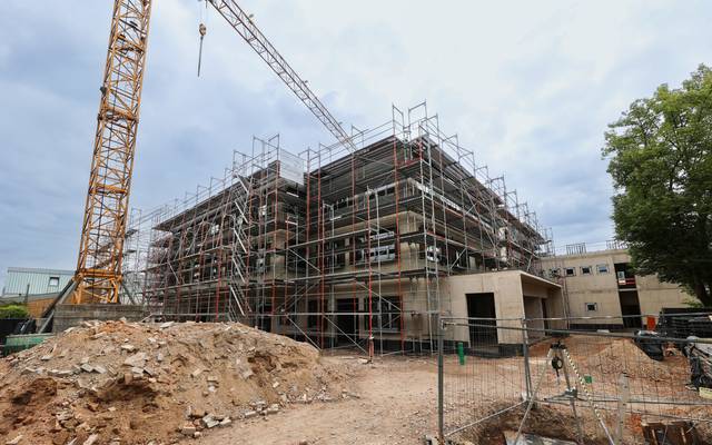 Die Baustelle für den Neubau der Carl-Sonnenschein-Grundschule in Unterbach.