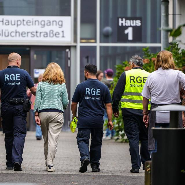 Nach Angriff auf Lehrerin an Berufskolleg