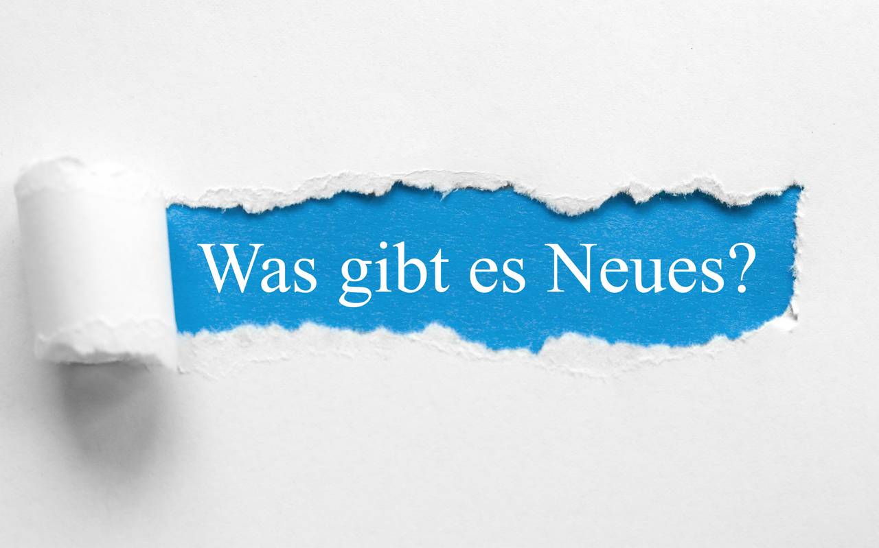 Was gibt es Neues? Also weißer Schriftzug auf blauem Hintergrund.