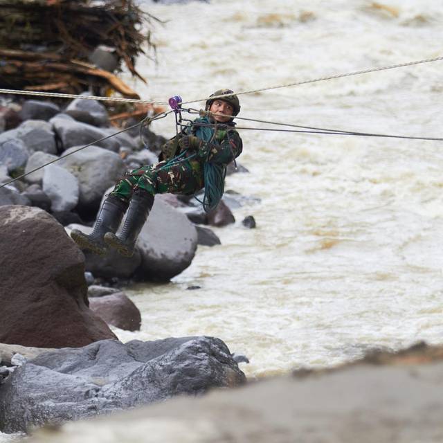 Überschwemmungen in Indonesien