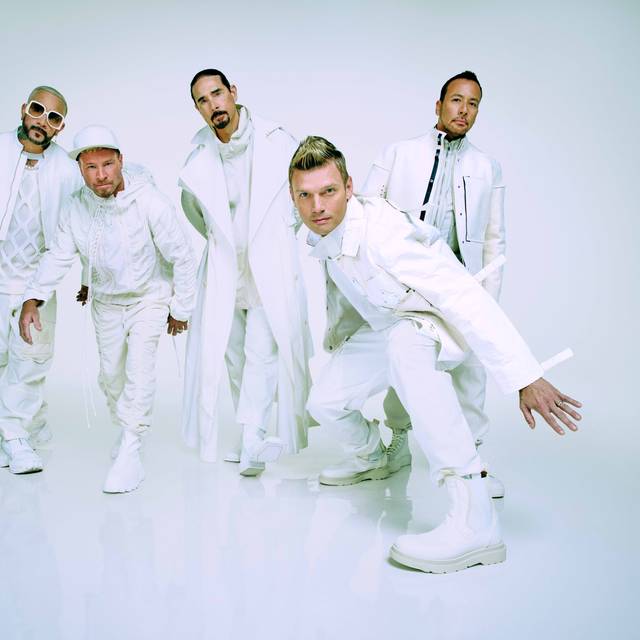 Die Backstreet Boys ganz in Weiß