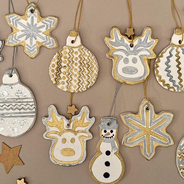 Weihnachtsbaumschmuck basteln aus Kaltporzellan