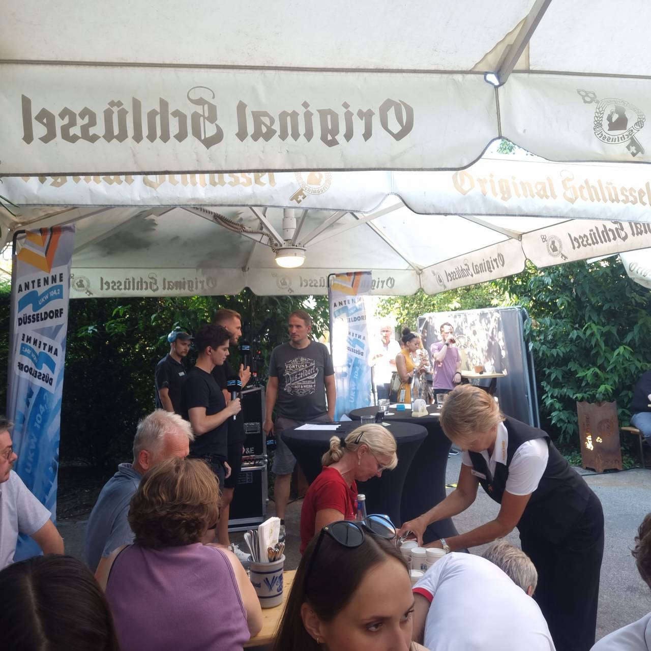 Fümmenneunzich um sechs LIVE