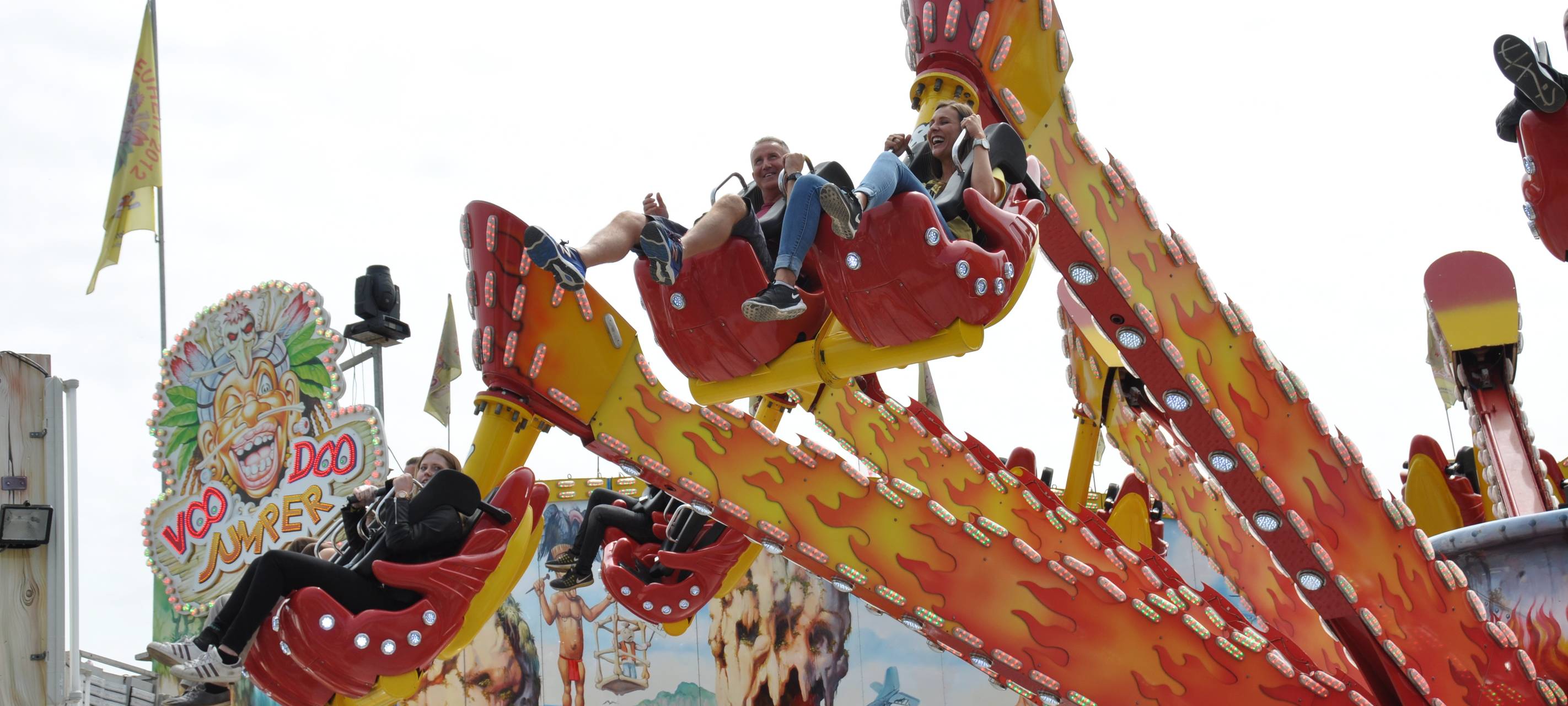 Aufbau der Düsseldorfer Rheinkirmes startet heute
