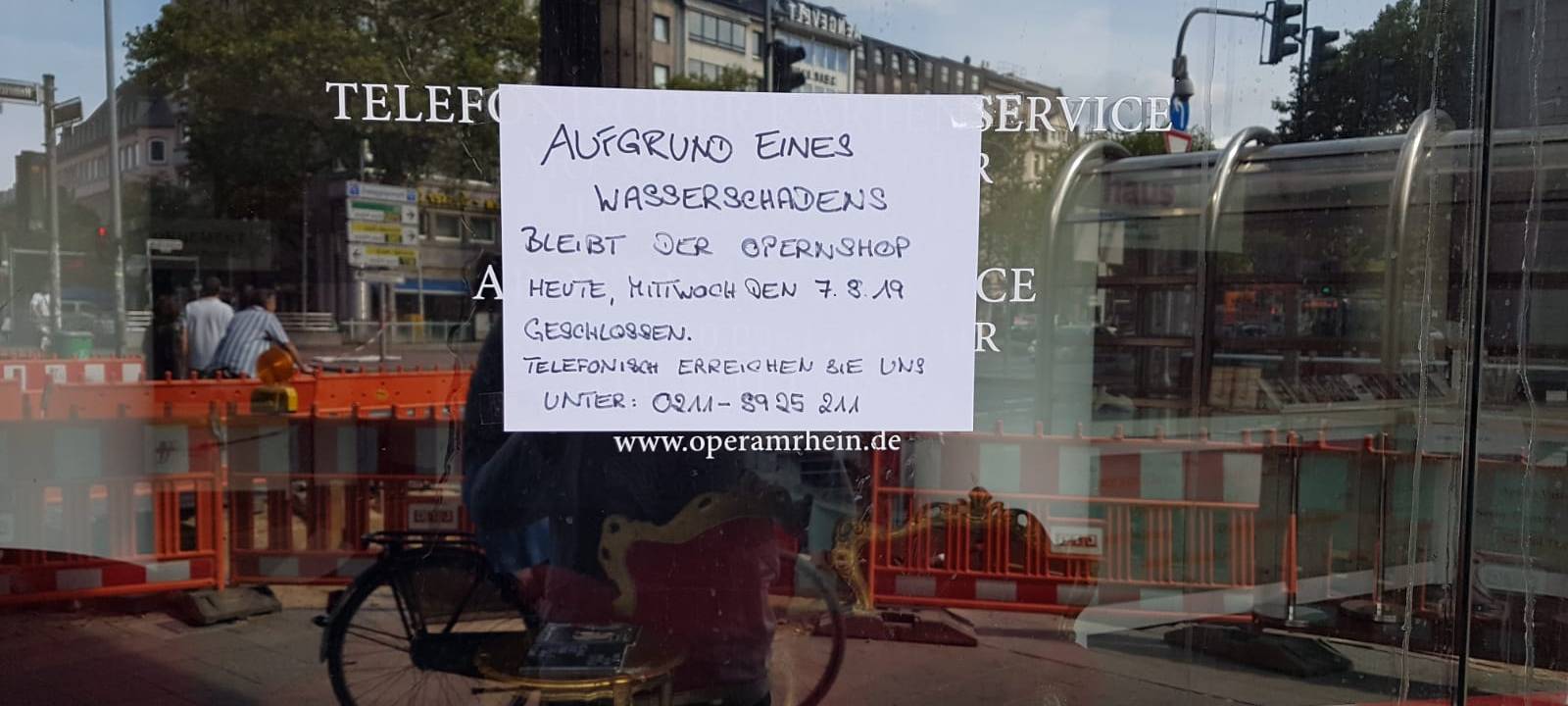 Wasserschaden am Ticketshop der Oper