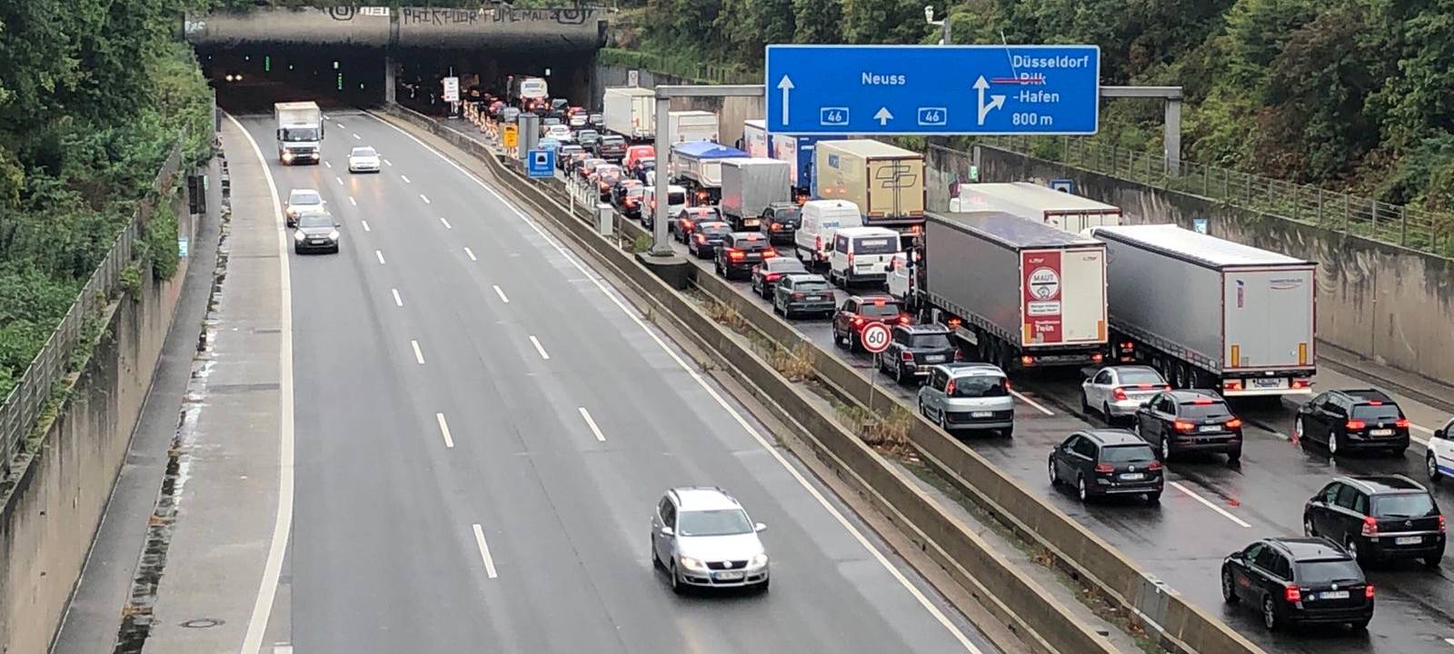 15jähriger verursacht schwere Autounfälle