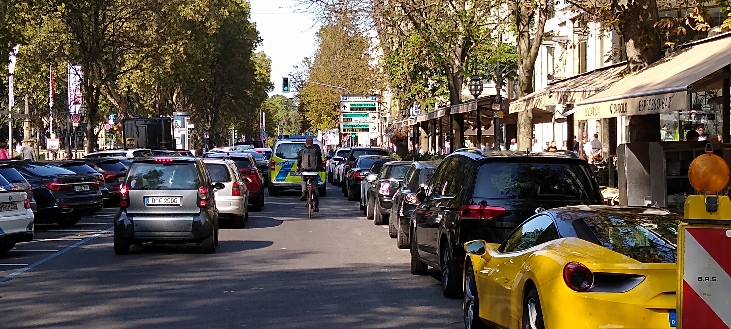Sperrungen: Stadt Düsseldorf hat Poser-Szene weiter im Blick