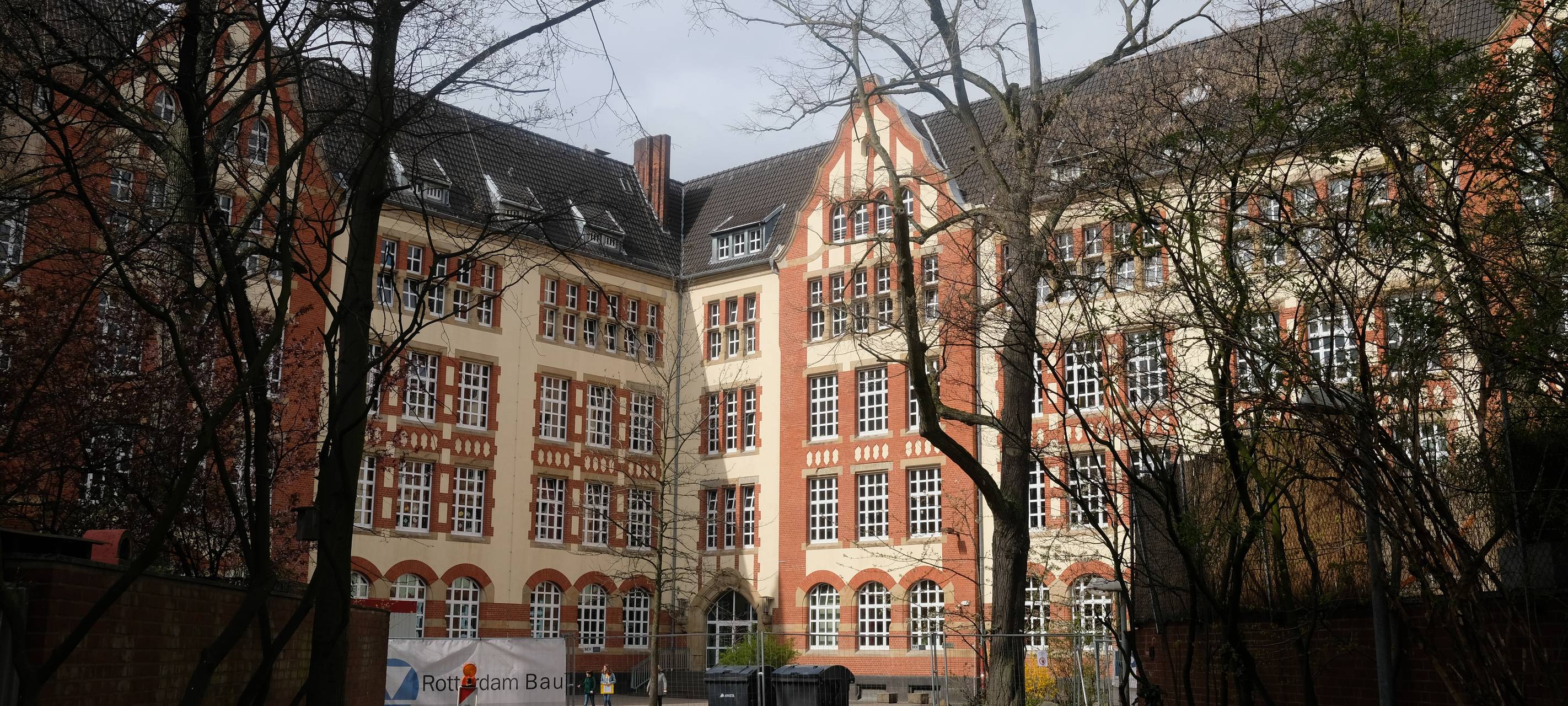 Richtfest für die Erweiterung der Gesamtschule Flingern
