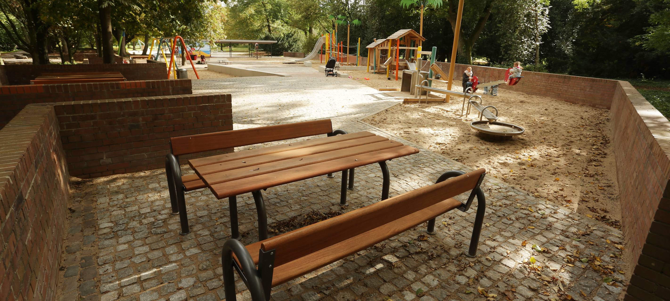 Spielplatz erstrahlt in neuem Glanz