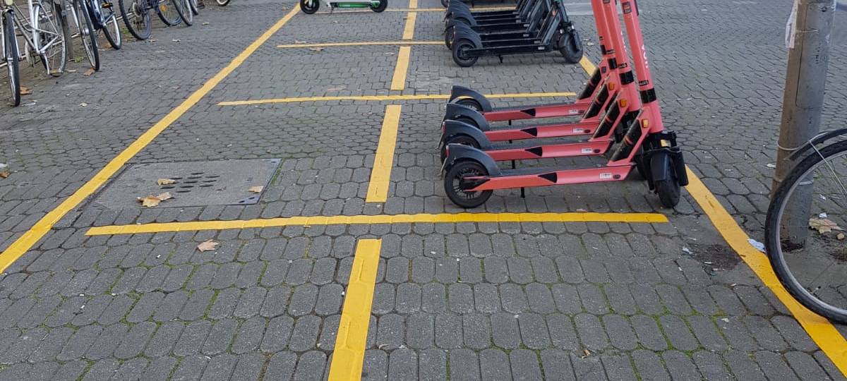 Strengere Regeln für E-Scooter-Anbieter