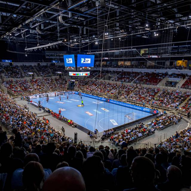 Eröffnungsspiel der HandballEM in Düsseldorf Antenne Düsseldorf