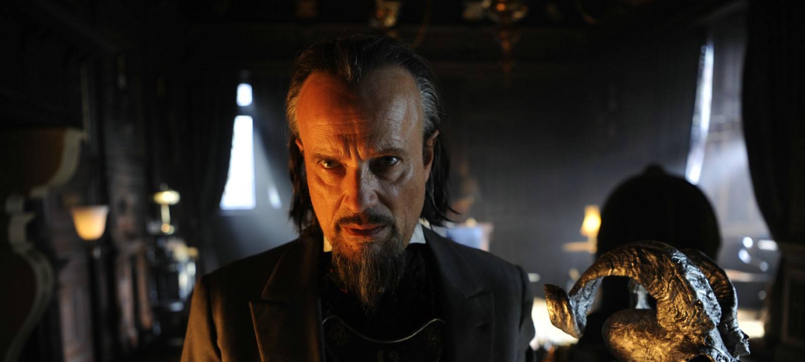 Der Bürgermeister hat Dreck am Stecken.