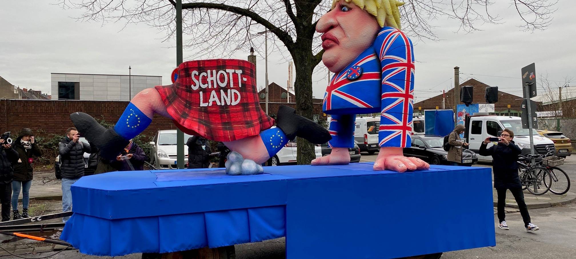 HELAU! - Die Mottowagen von Jacques Tilly