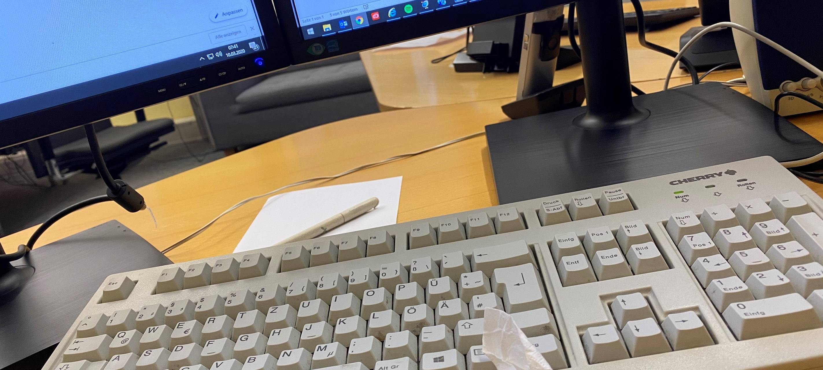 Firma bietet Lösungen für Lernen von zu Hause aus an