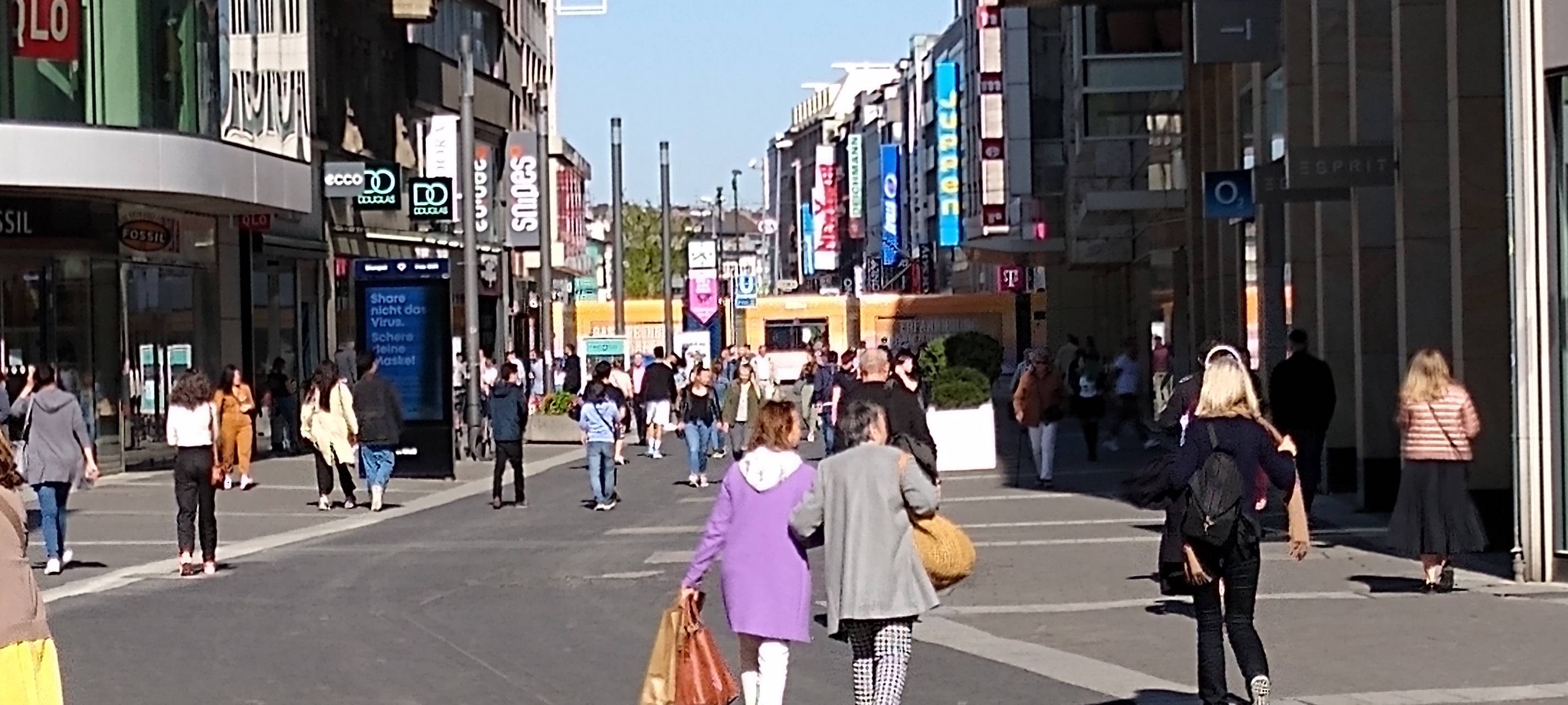 Düsseldorfer City am Wochenende nicht übermäßig voll