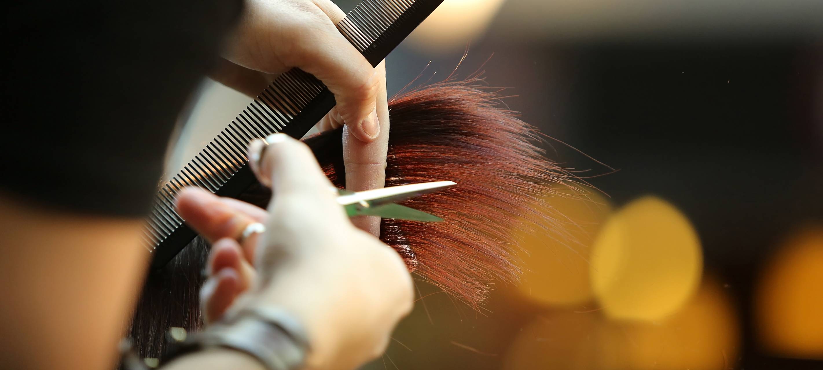 Düsseldorf: Kein Schnelltest für Friseurtermin nötig