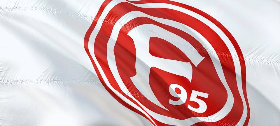 Fortuna Düsseldorf spielt gegen Wiesbaden