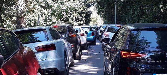 Düsseldorf Himmelgeist: Lage am Rhein entspannter