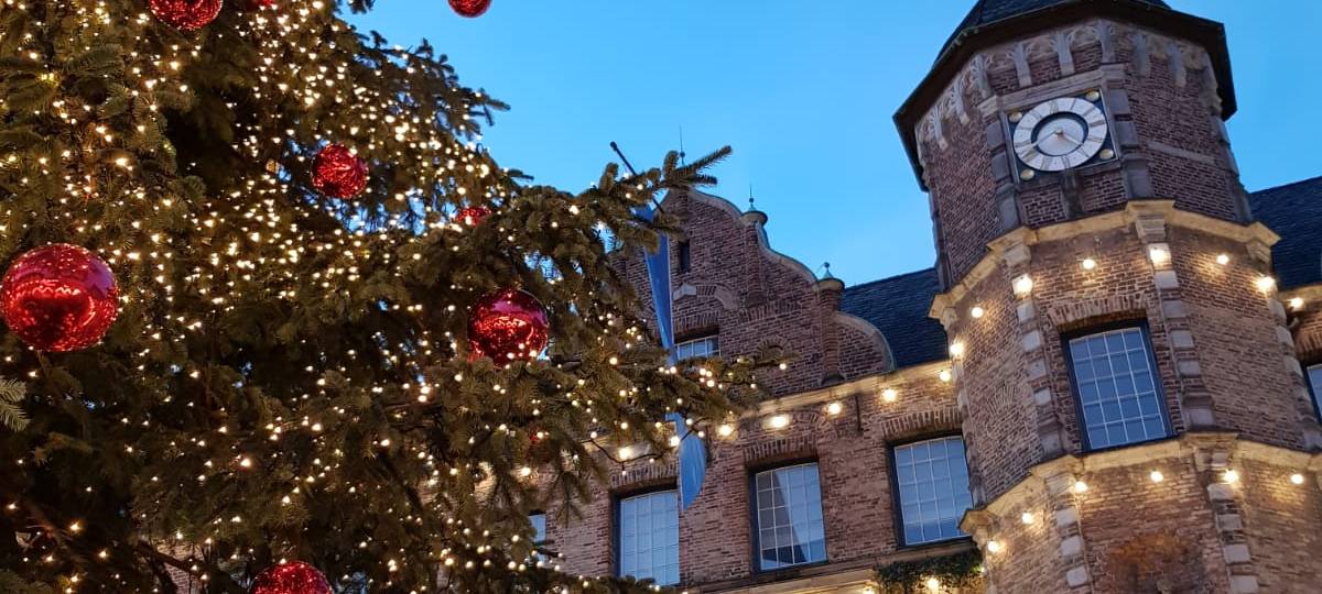 Düsseldorf: Verkaufsoffene Sonntage sind Thema im Rathaus