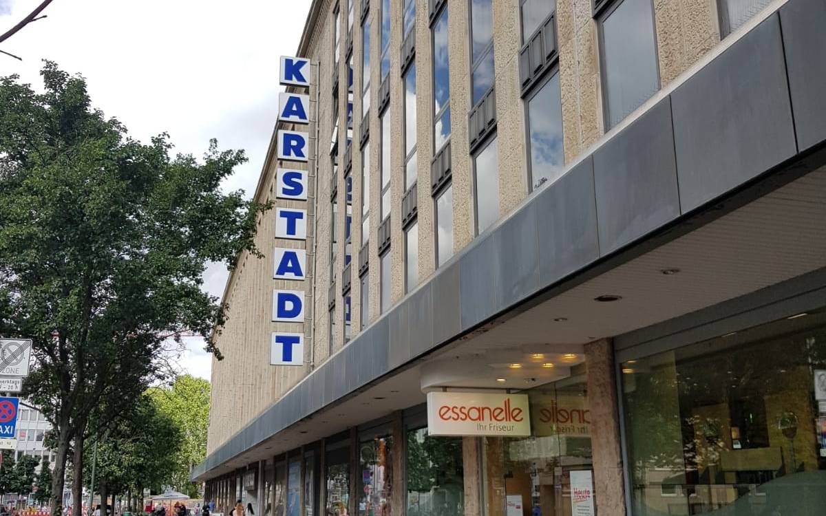 Dusseldorf Karstadt Bleibt Erst Einmal Antenne Dusseldorf