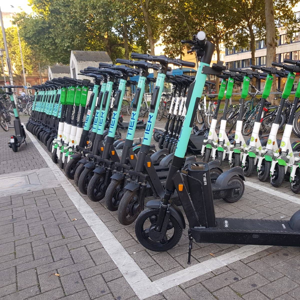 Immer mehr E-Scooter-Unfälle: ADAC schlägt Alarm