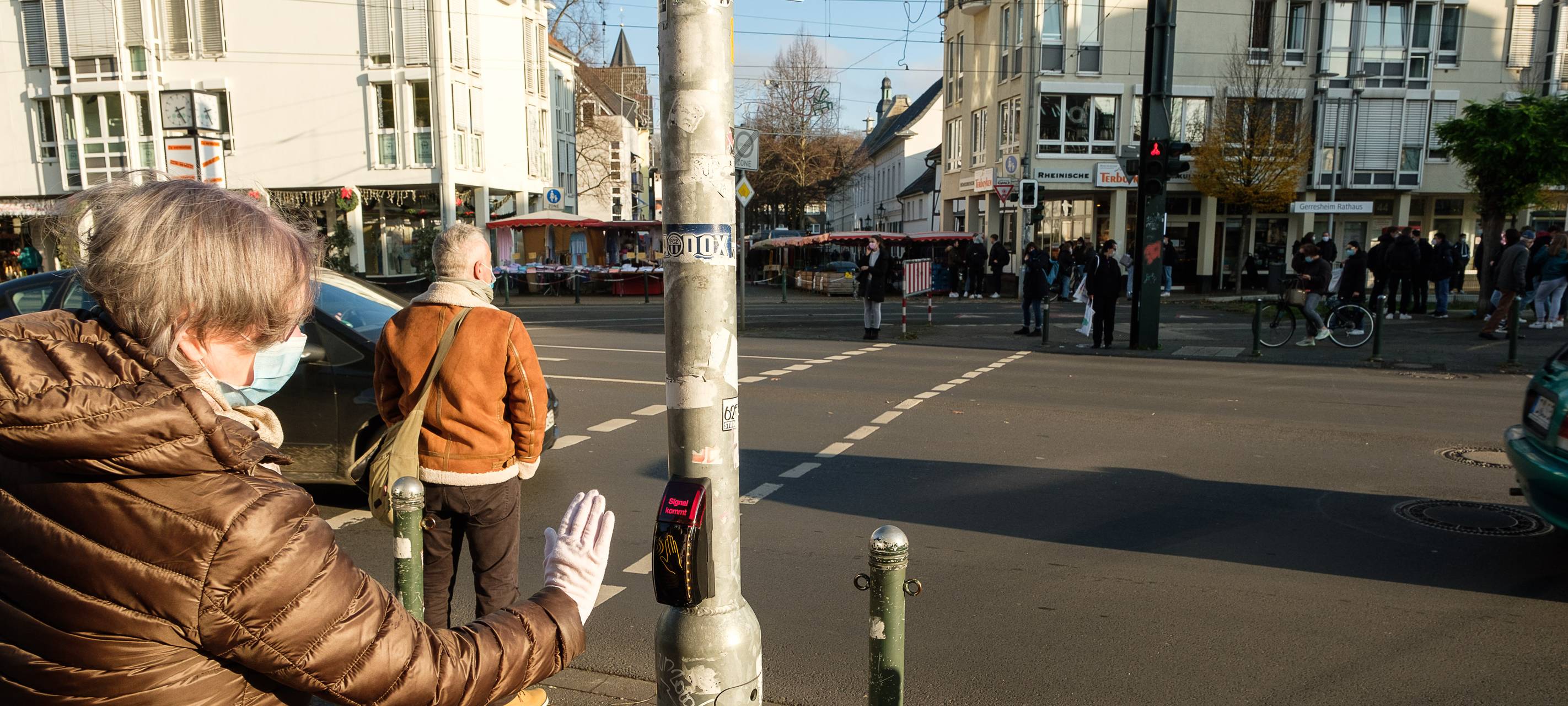 Düsseldorf testet erste kontaktlose Ampel