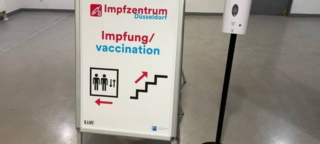Ein Rundgang durch das Düsseldorfer Impfzentrum