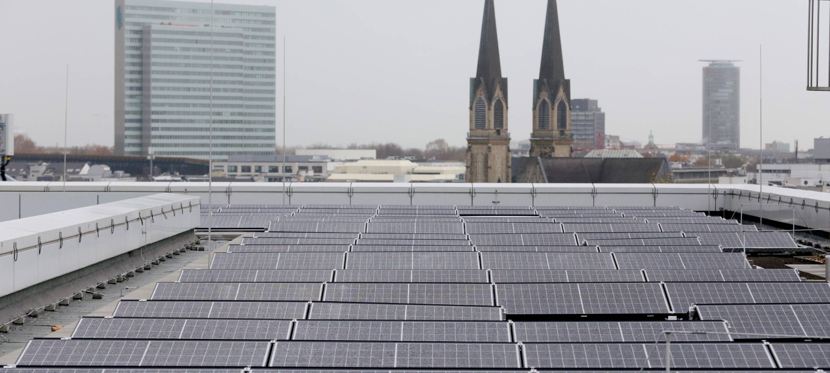 Düsseldorf: KAP 1 am Hauptbahnhof bekommt Solaranlage