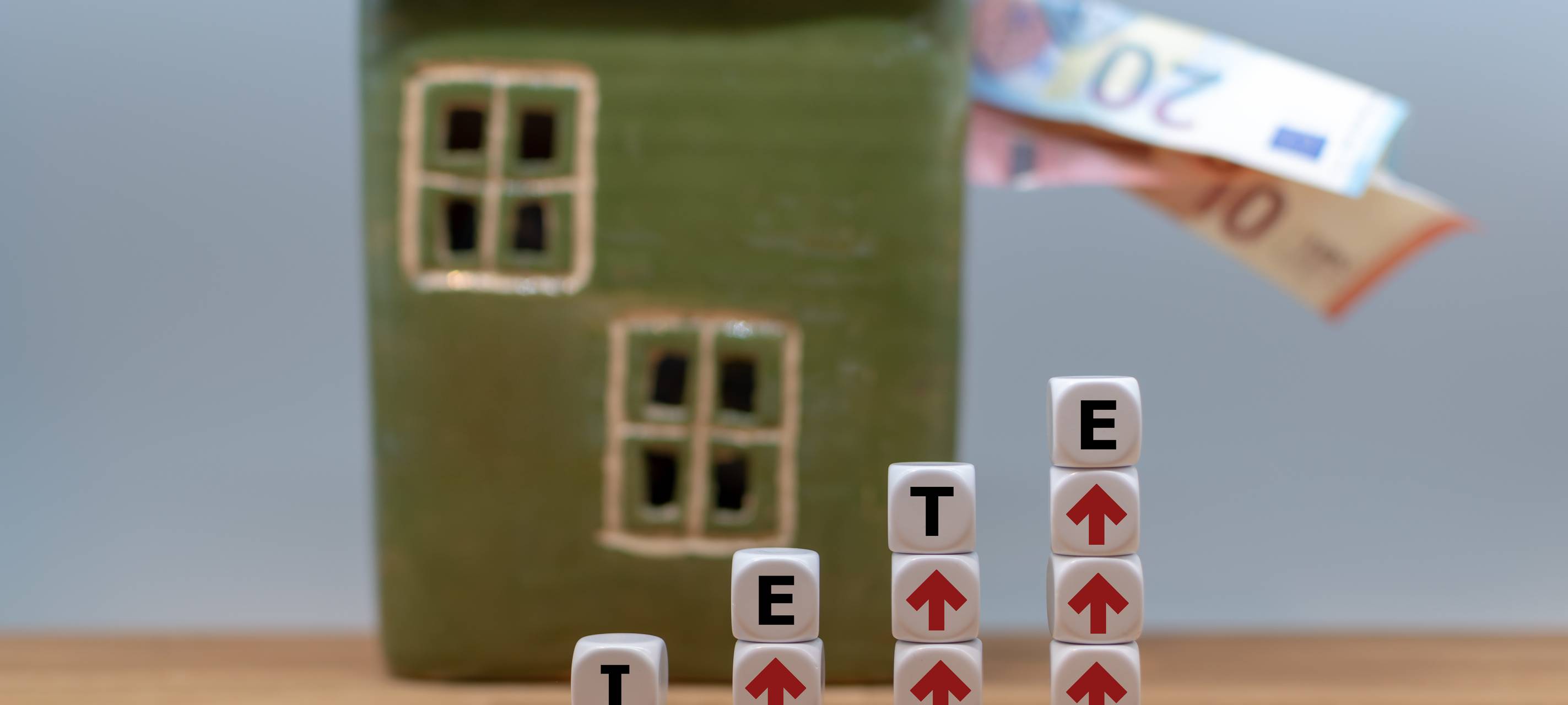 Immobilien: Düsseldorfer Bündnis verleiht „goldenen Miethai“