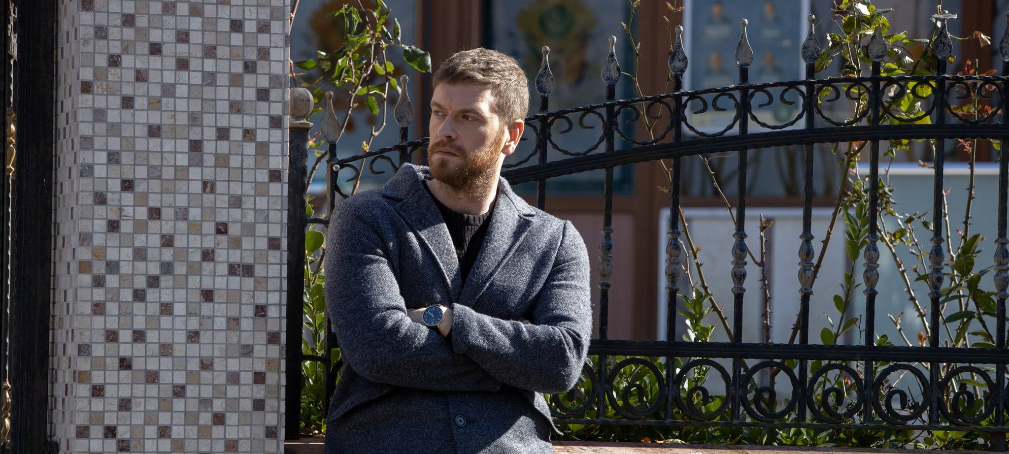 Gölge vor der Schneiderei