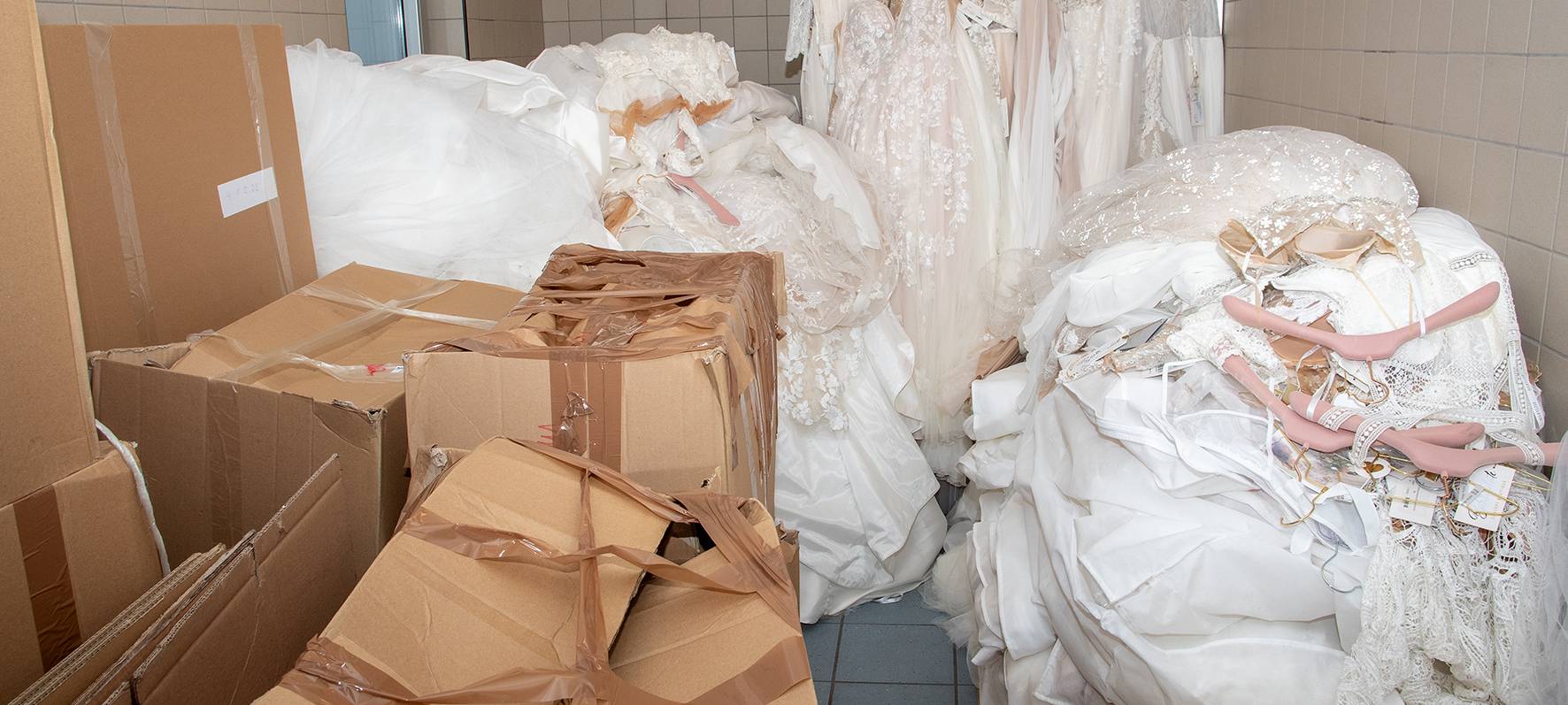 Düsseldorfer Polizei schnappt Brautkleid-Diebe