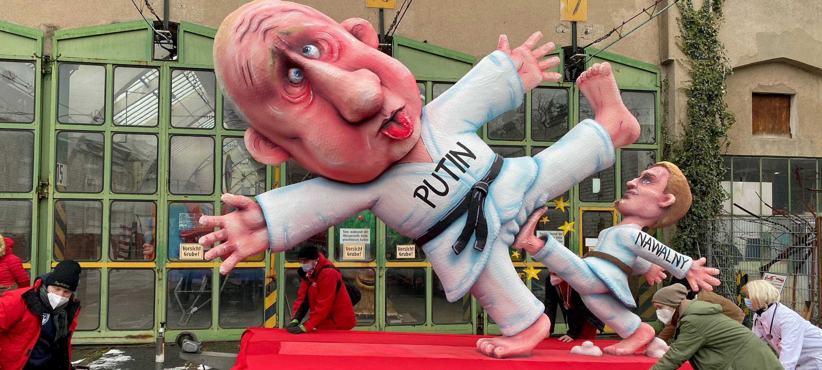 Rosenmontag in Düsseldorf: Die Mottowagen 2021