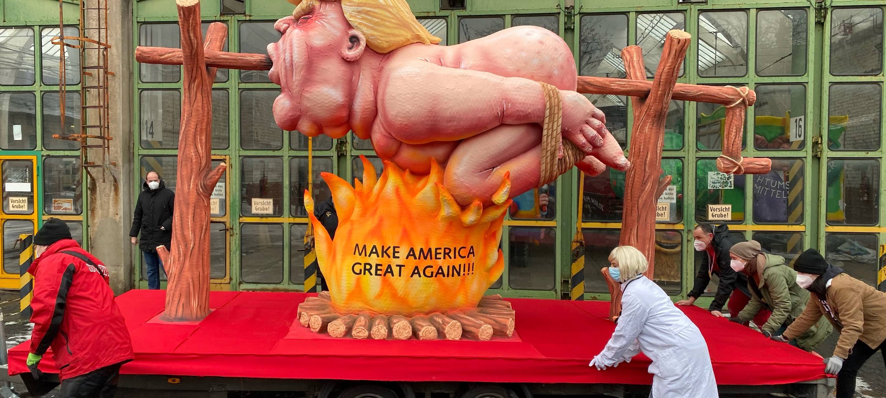 Rosenmontag in Düsseldorf: Die Mottowagen 2021