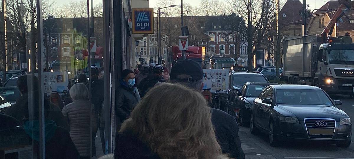 ALDI-Coronaschnelltests in Düsseldorf schnell ausverkauft