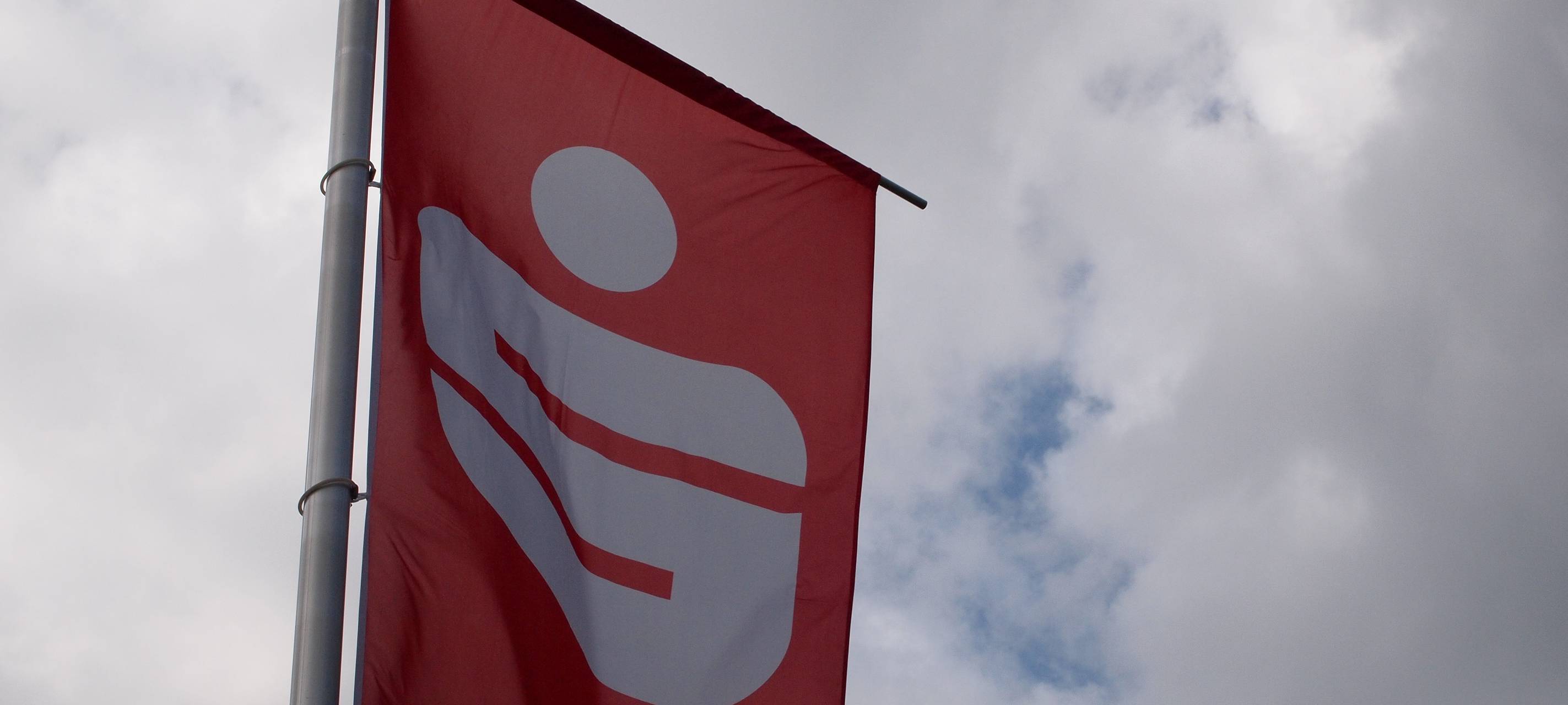 Sparkasse-Düsseldorf verliert fast eine Million Euro