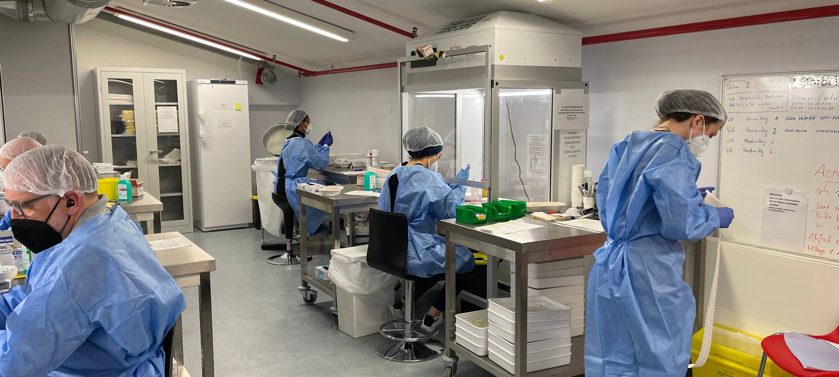 Ein Rundgang durch das Düsseldorfer Impfzentrum