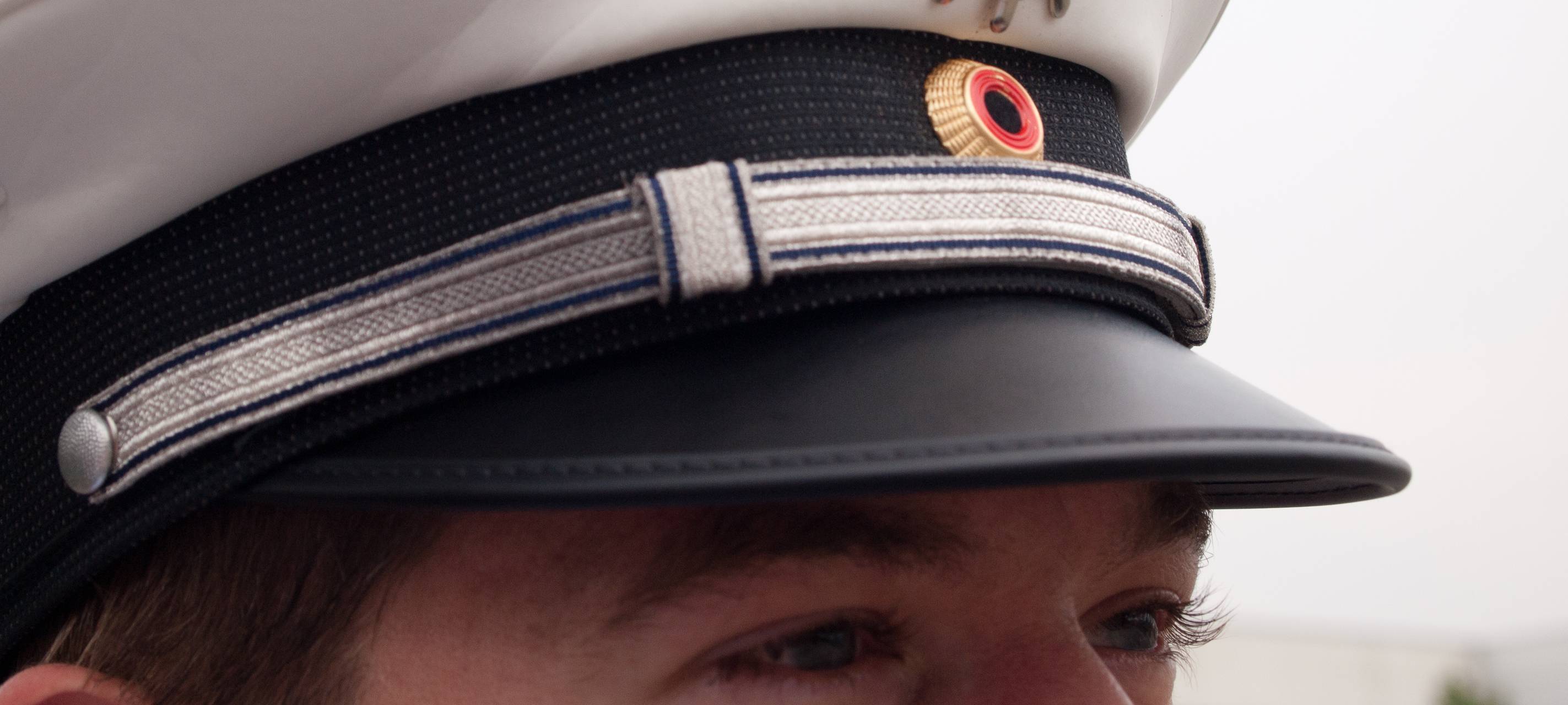 Rund 1.000 Polizisten beim Rosenmontagszug im Einsatz