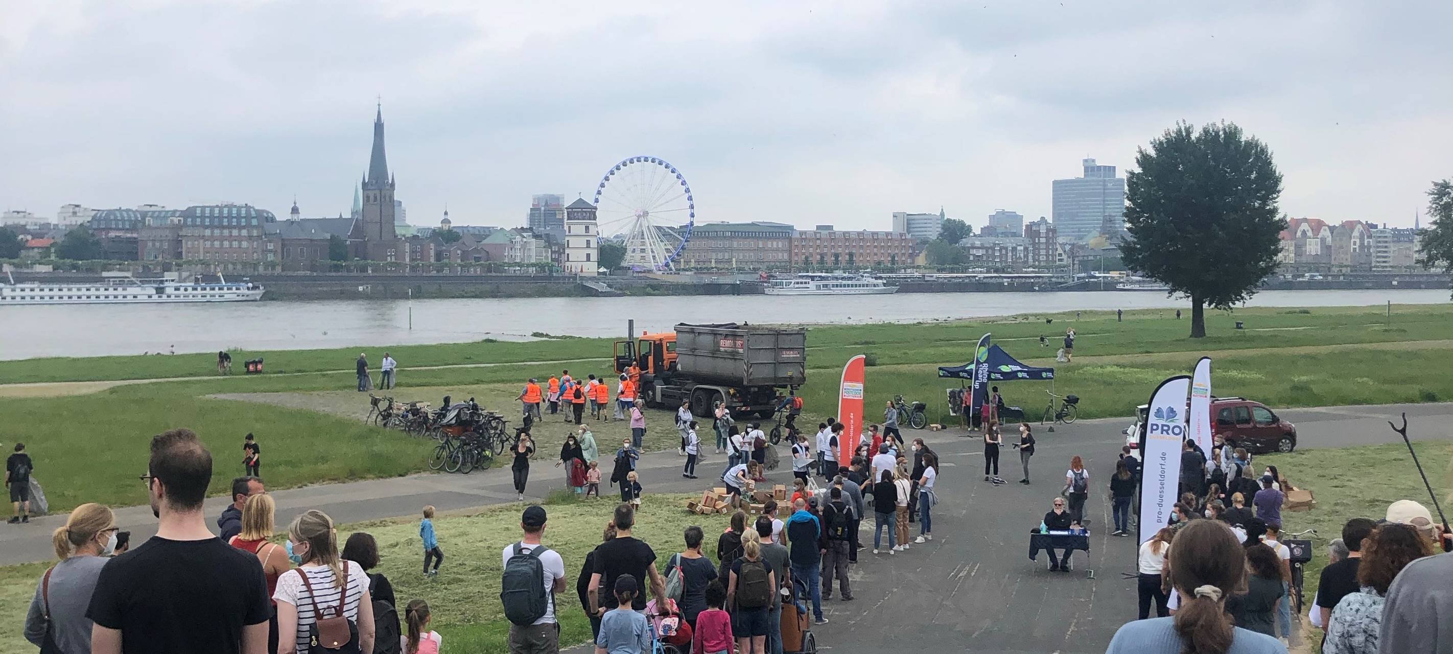 Düsseldorf: Viele Helfer beim "Dreck-Weg-Tag"