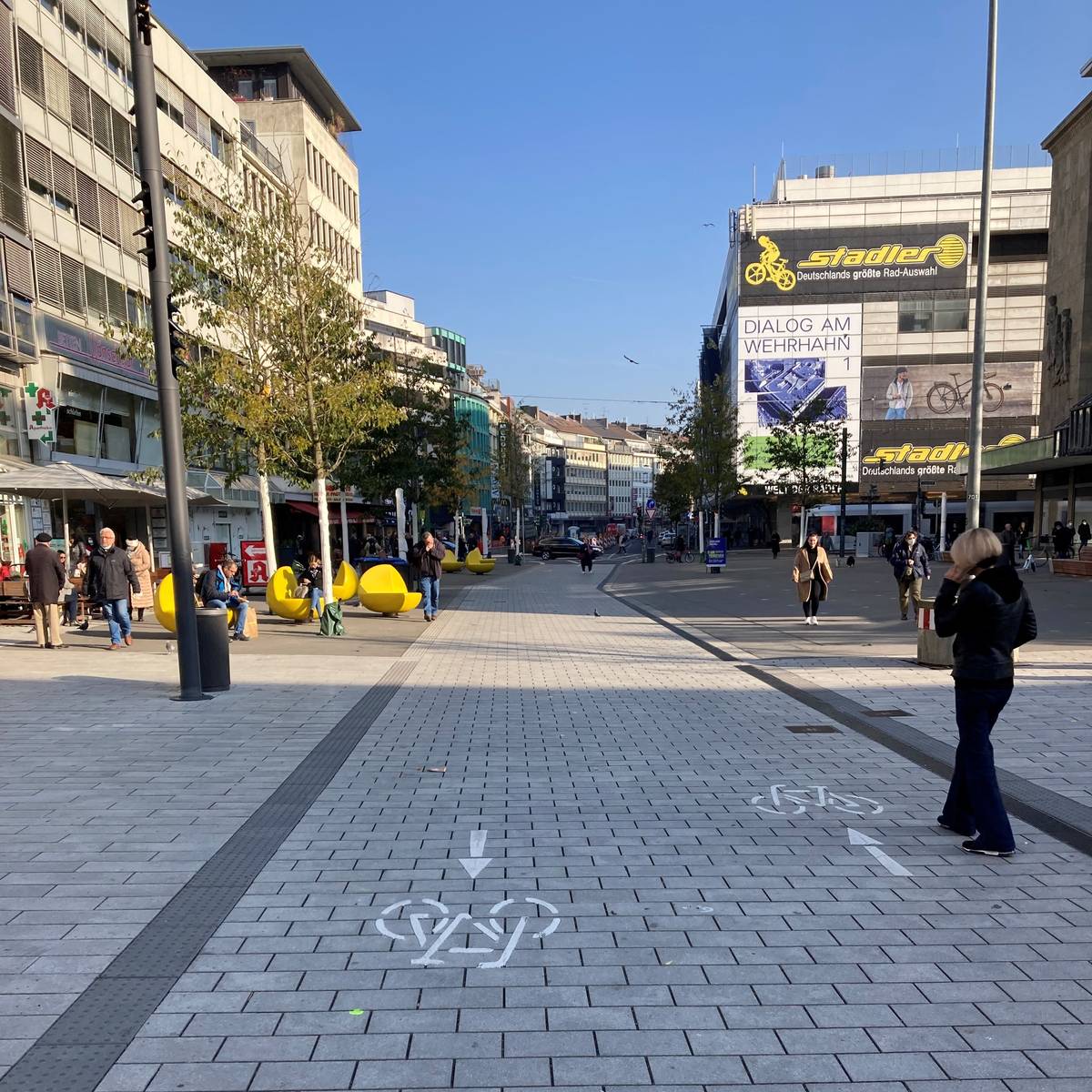 Düsseldorf Mehr Sicherheit für Fußgänger auf der Schadowstraße