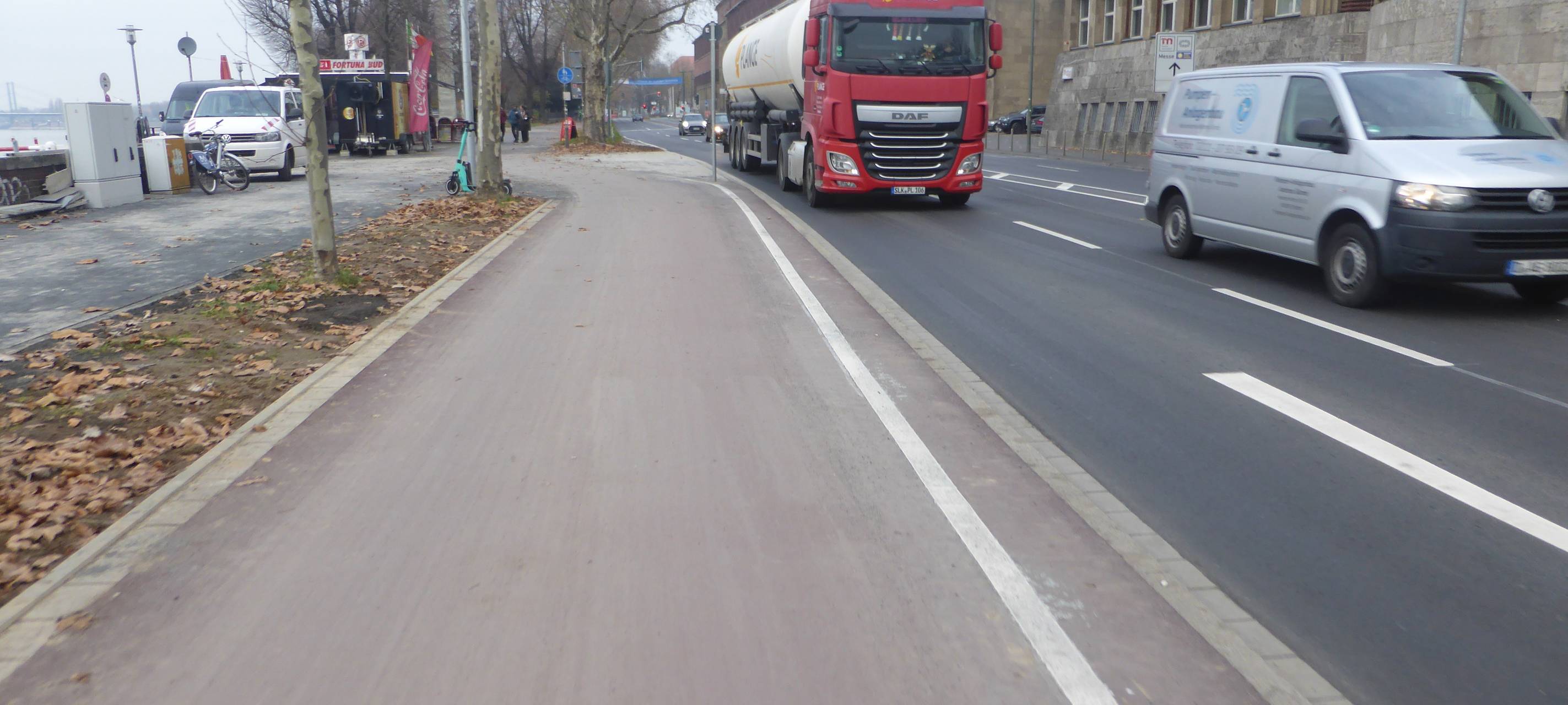 Düsseldorfer Fahrradclub will besseren Schutz