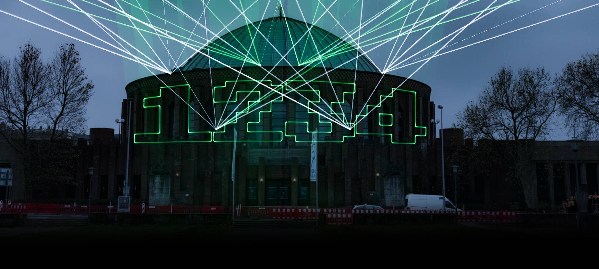 Konzert von "Kraftwerk" vor der Tonhalle