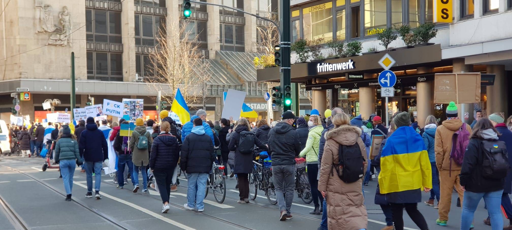 Mehrere Demos in Düsseldorf